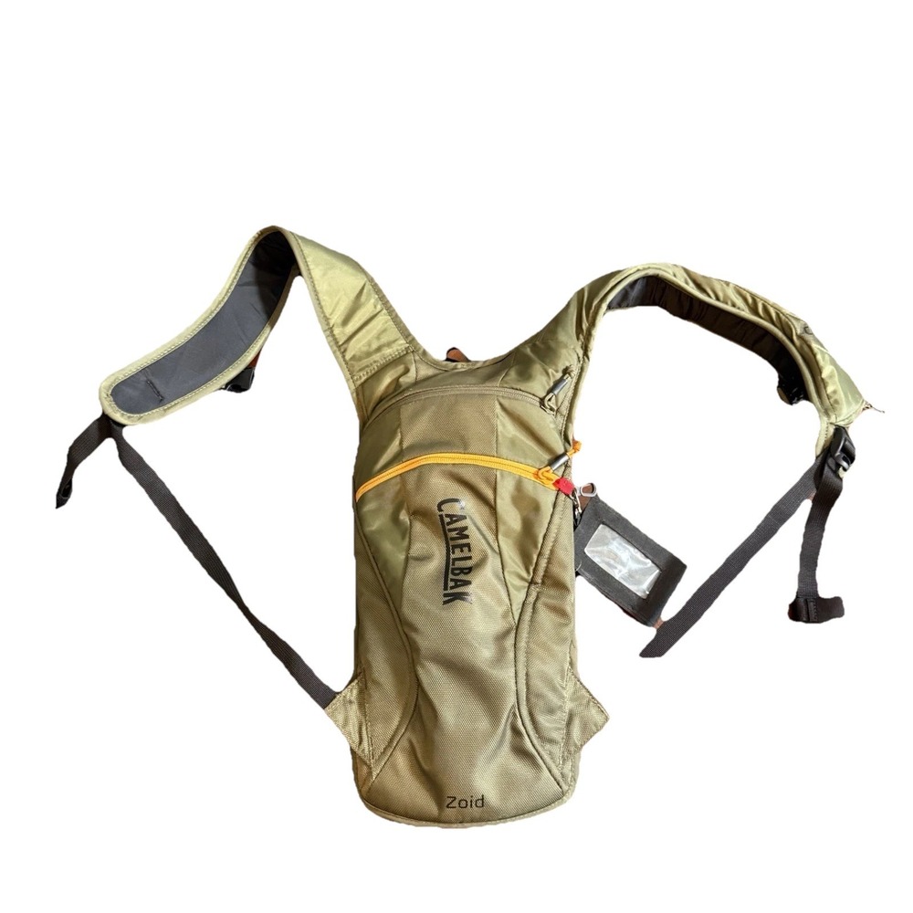 CamelBak  Hydration‎ Pack 70oz/2L Green Hiking/Bike Backpack